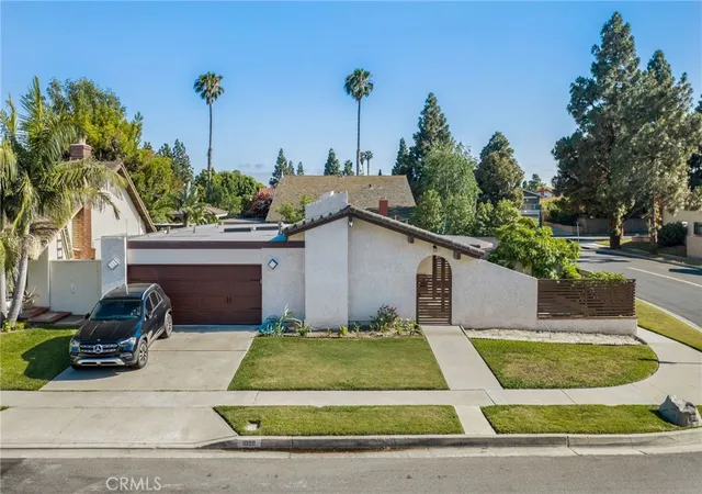 Homes for sale in Costa Mesa, CA | 1099 Salinas, Costa Mesa, CA 92626 | MLS# PW26106087