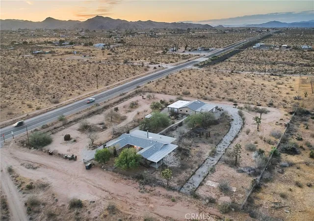 Photo 2 of Single family home for sale at 979 Old Woman Springs Rd, Yucca Valley, CA 92284 | MLS# JT26105095 | Listing updated on 2026-09-23