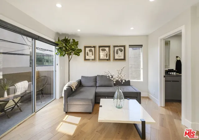 1st image of 4139 Cahuenga Blvd #106, North Hollywood, CA 91602 | MLS# 26834531