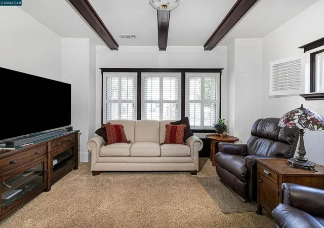 Photo 4 of Sale Pending at 3735 Nevil St, Oakland, CA 94601 | MLS# 41134883 | Listing updated on 2026-06-08