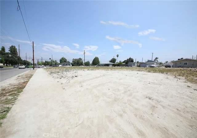 2nd image of 0 E Lugonia, Redlands, CA 92374 | MLS# IV26105755