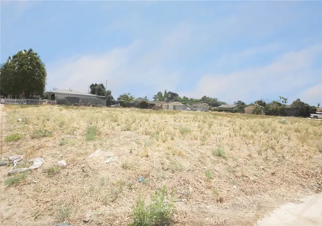 4th image of 0 E Lugonia, Redlands, CA 92374 | MLS# IV26105755
