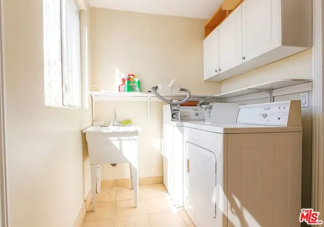 Photo 12 of Multi family home for sale at 3109 S Catalina St, Los Angeles, CA 90007 | MLS# 26834543 | Listing updated on 2026-09-08