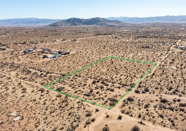 Photo 3 of Land for sale at 59525 La Crescenta Dr, Yucca Valley, CA 92284 | MLS# JT26106184 | Listing updated on 2026-05-15