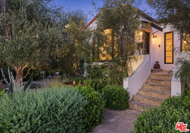 2nd image of 2168 Princeton Ave, Los Angeles, CA 90026 | MLS# 26831791