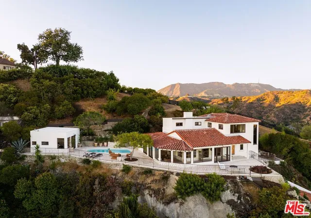 1st image of 6911 Los Tilos Rd, Los Angeles, CA 90068 | MLS# 26830705