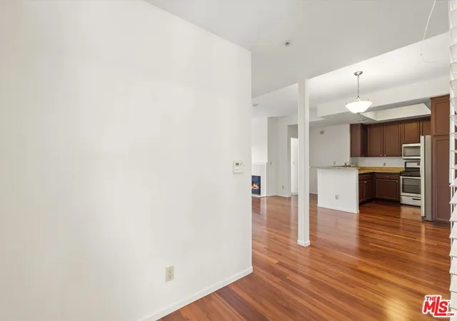 Homes for sale in Los Angeles, CA | 1522 S Saltair Ave, Los Angeles, CA 90025