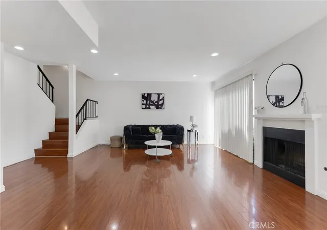 2nd image of 8430 Langdon Ave #1, North Hills, CA 91343 | MLS# SR26106199
