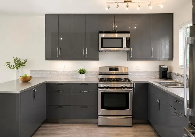 1st image of 173 Palm Ave, Imperial Beach, CA 91932 | MLS# NDP2604722