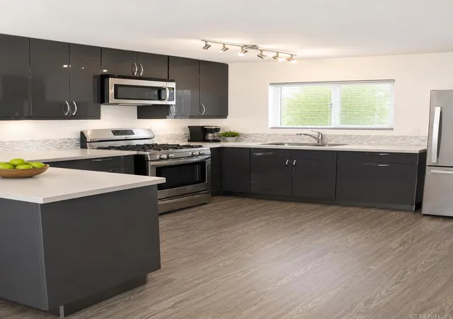 Homes for sale in Imperial Beach, CA | 173 Palm Ave, Imperial Beach, CA 91932 | MLS# NDP2604722