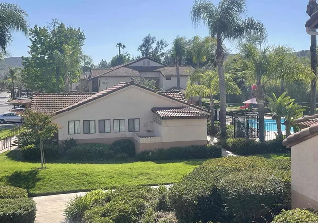 Homes for sale in El Cajon, CA | 12190 Cuyamaca College Dr E, El Cajon, CA 92019