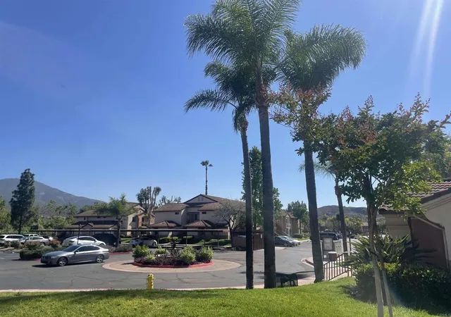 Homes for sale in El Cajon, CA | 12190 Cuyamaca College Dr E, El Cajon, CA 92019