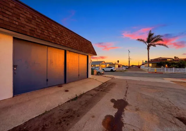 Photo 3 of Townhouse for sale at 105 Calla Ave, Imperial Beach, CA 91932 | MLS# 260011846SD | Listing updated on 2026-09-10