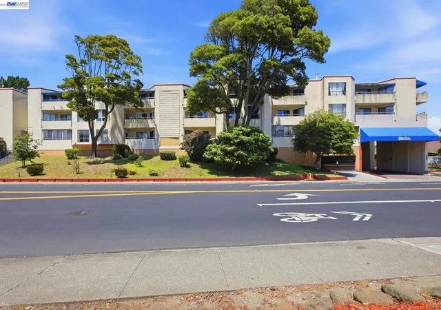 Homes for sale in Daly City, CA | 1551 Southgate Ave #115, Daly City, CA 94015 | MLS# 41134928