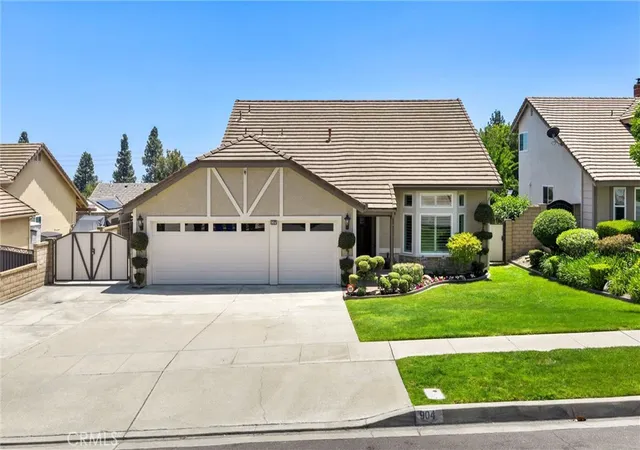 Homes for sale in Upland, CA | 904 Pineridge St, Upland, CA 91784 | MLS# CV26032739