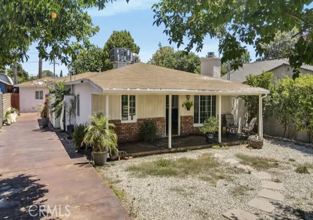 Homes for sale in Reseda, CA | 7434 Nestle, Reseda, CA 91335 | MLS# SR26106417