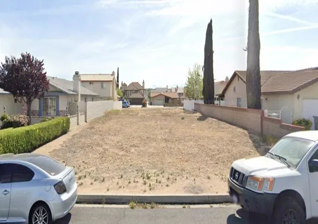 1st image of 13840 Driftwood Dr, Victorville, CA 92395 | MLS# 219147954DA