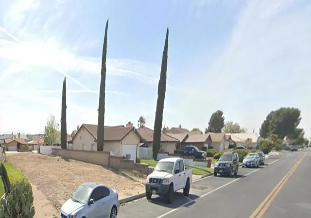 3rd image of 13840 Driftwood Dr, Victorville, CA 92395 | MLS# 219147954DA