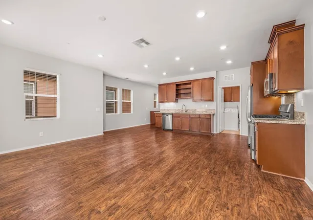 Homes for sale in Chula Vista, CA | 1510 Winter Ln #3, Chula Vista, CA 91915 | MLS# PTP2603761