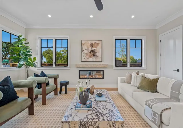 Photo 2 of Single family home for sale at 305 J Ave, Coronado, CA 92118 | MLS# PTP2603762 | Listing updated on 2026-09-29