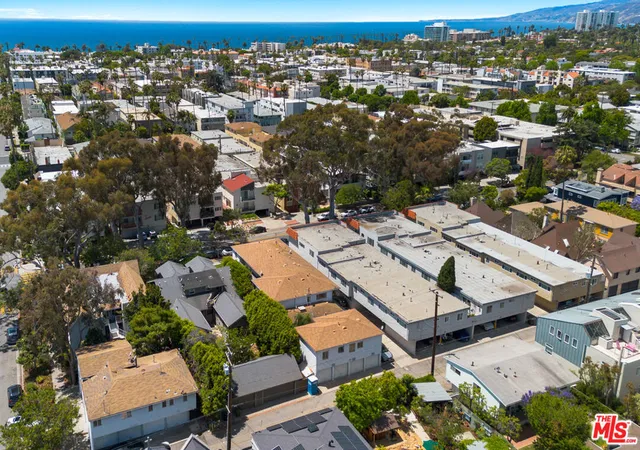 Homes for sale in Santa Monica, CA | 947 7Th St, Santa Monica, CA 90403 | MLS# 26834679