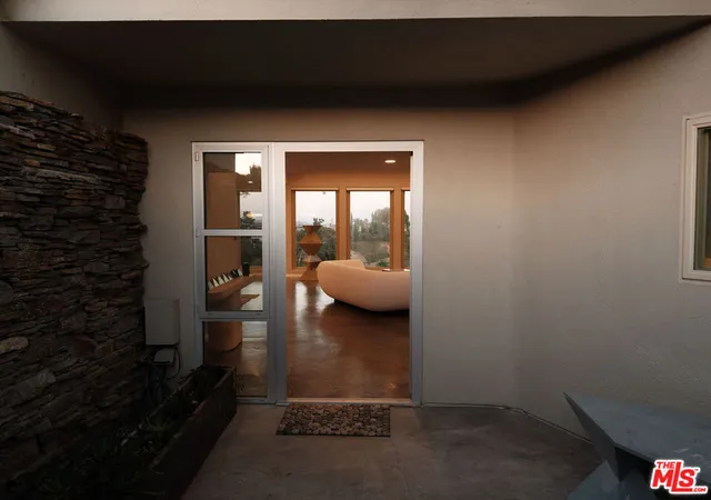 Photo 4 of Single family home for sale at 2400 Crst View Dr, Los Angeles, CA 90046 | MLS# 26833843 | Listing updated on 2026-06-08