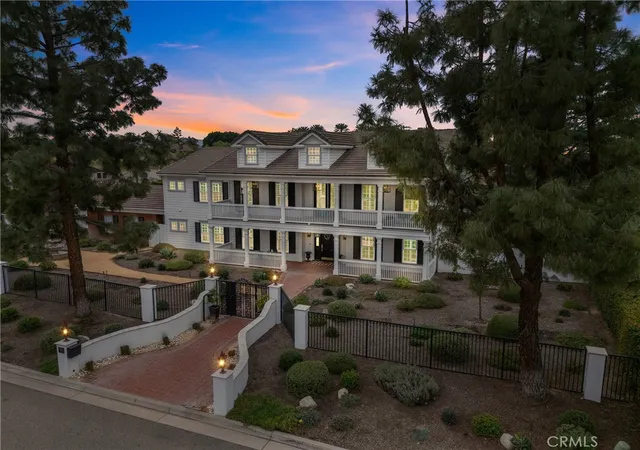 Homes for sale in Riverside, CA | 7021 Wyndham Hill, Riverside, CA 92506 | MLS# IV26106314