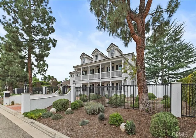 Homes for sale in Riverside, CA | 7021 Wyndham Hill, Riverside, CA 92506 | MLS# IV26106314