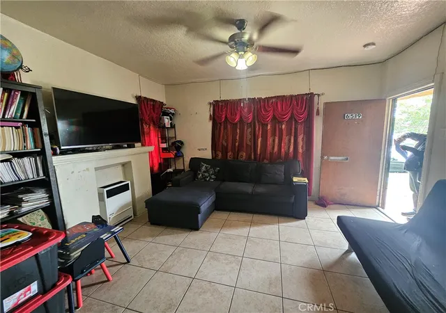 4th image of 6519 Middleton St, Huntington Park, CA 90255 | MLS# PW26105984