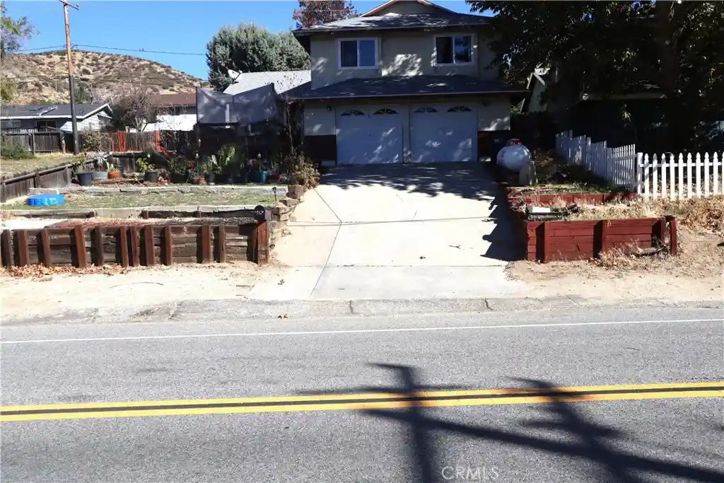 Single family home for sale at 14955 Elizabeth Lake, Lake Hughes, CA 93532 | MLS# CV26103467
