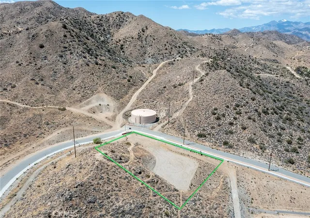 5th image of 8811 Sage, Yucca Valley, CA 92284 | MLS# JT26106595