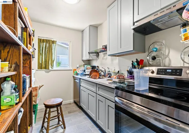 2nd image of 1251 Bellina St, Hayward, CA 94541 | MLS# 41134992