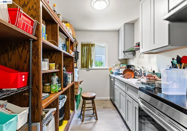 3rd image of 1251 Bellina St, Hayward, CA 94541 | MLS# 41134992