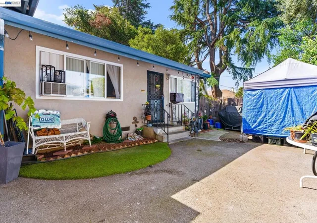 5th image of 1251 Bellina St, Hayward, CA 94541 | MLS# 41134992