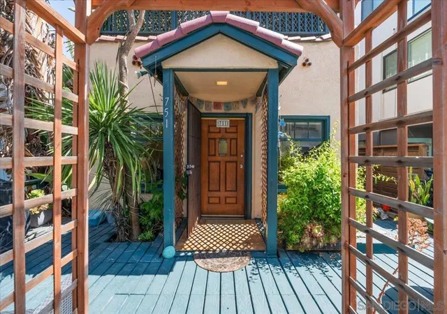 5th image of 751 Yarmouth Court, San Diego, CA 92109 | MLS# 260011888SD