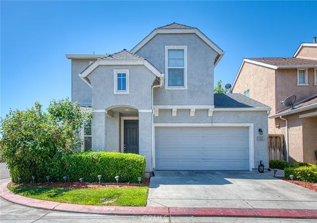Homes for sale in Fresno, CA | 4605 W Javier, Fresno, CA 93722 | MLS# FR26106149