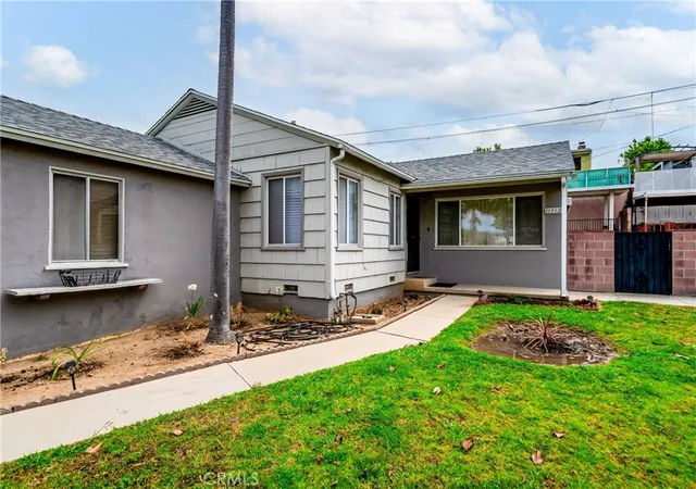 Homes for sale in Hawthorne, CA | 11712 Tarron, Hawthorne, CA 90250 | MLS# OC26106688