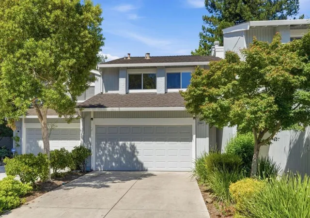 Homes for sale in Saratoga, CA | 20661 Oak Creek Ln, Saratoga, CA 95070 | MLS# ML82047539