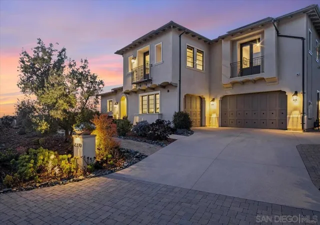 Homes for sale in Rancho Santa Fe, CA | 18370 Avenida Apice, Rancho Santa Fe, CA 92067 | MLS# 260011905SD