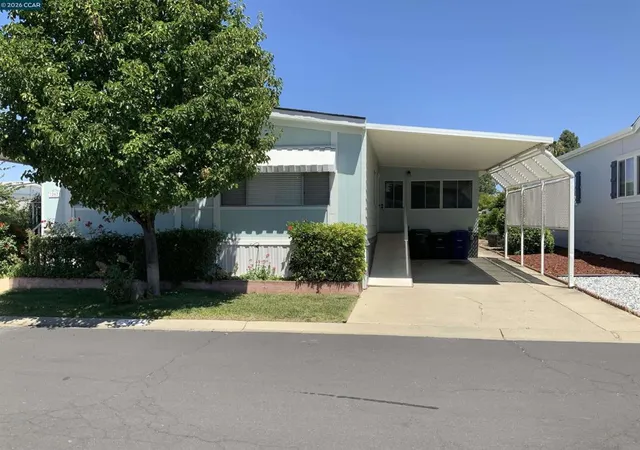 2nd image of 267 Coral Dr, Pittsburg, CA 94565 | MLS# 41135027