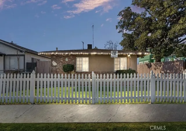 1st image of 313 F, Bakersfield, CA 93304 | MLS# SB26103703