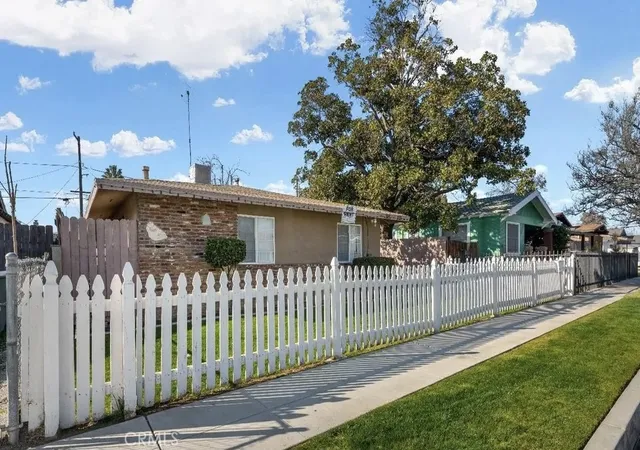 2nd image of 313 F, Bakersfield, CA 93304 | MLS# SB26103703