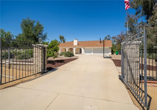 Photo 3 of Sale Pending at 16639 Fox Glen, Riverside, CA 92504 | MLS# OC26106760 | Listing updated on 2026-09-21