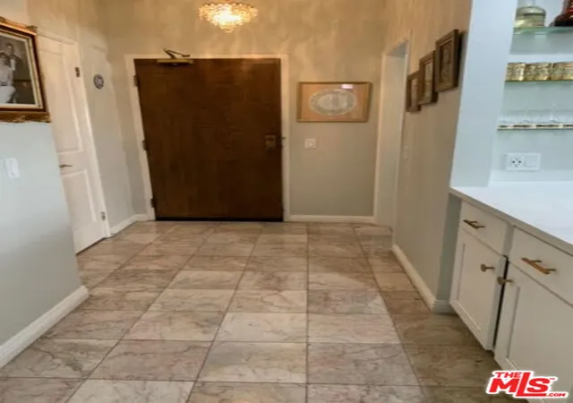 5th image of 4707 Willis Ave #110, Sherman Oaks, CA 91403 | MLS# 26834953