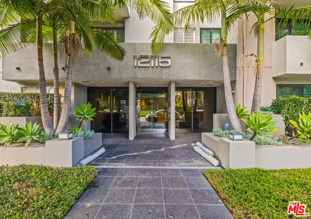 Homes for sale in Los Angeles, CA | 12115 San Vicente Blvd #303, Los Angeles, CA 90049 | MLS# 26834743