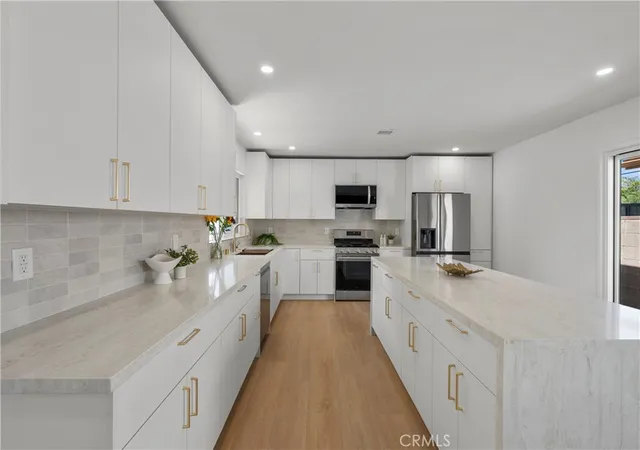 Photo 2 of Single family home for sale at 16953 San Jose St, Granada Hills, CA 91344 | MLS# SR26103251 | Listing updated on 2026-10-05