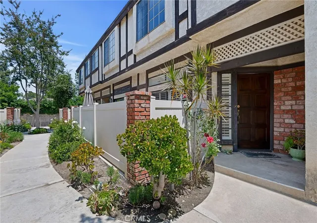 Homes for sale in Winnetka, CA | Windsor Park, Winnetka, CA 91306