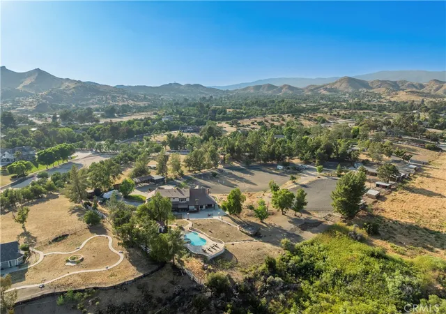 Homes for sale in Agua Dulce, CA | 32944 Agua Dulce Canyon, Agua Dulce, CA 91390 | MLS# SR26106629