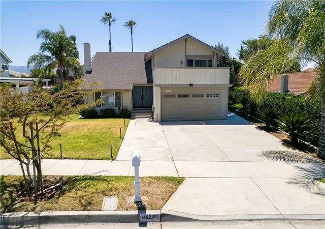 Photo 1 of Single family home for sale at 1452 Granada Ave, Corona, CA 92880 | MLS# SR26106890 | Listing updated on 2026-06-14