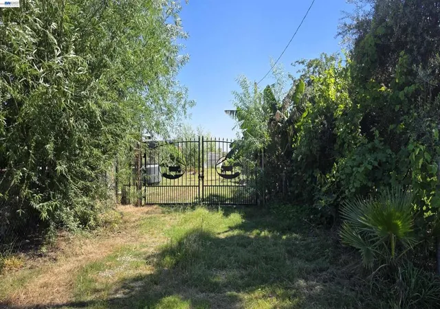 2nd image of 3541 Howsley Road, Pleasant Grove, CA 95668 | MLS# 41135062
